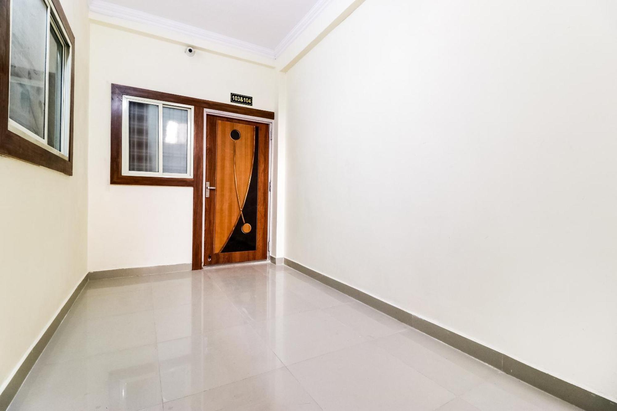 Oyo 40073 Yash Homestay Samarda Kaliāsot Екстериор снимка