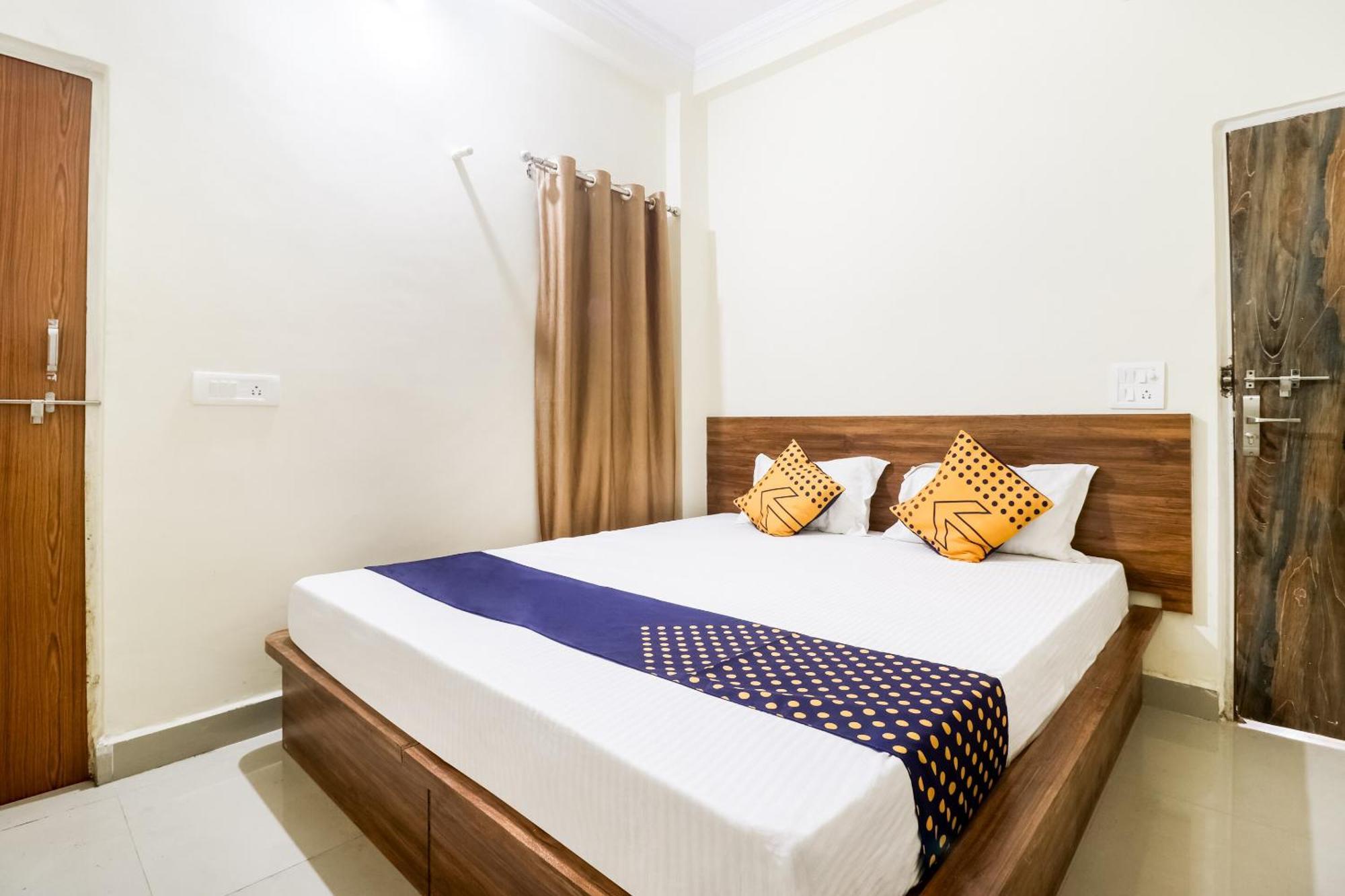 Oyo 40073 Yash Homestay Samarda Kaliāsot Екстериор снимка