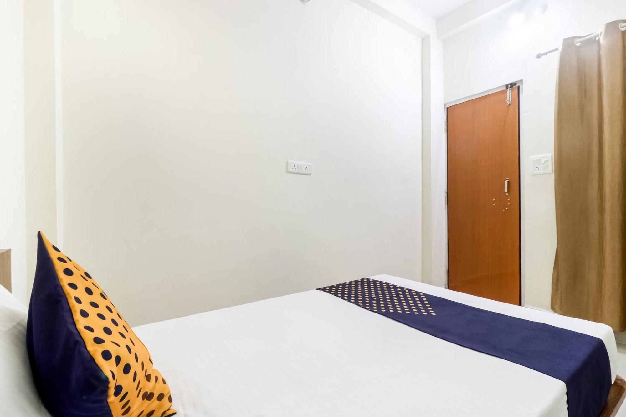 Oyo 40073 Yash Homestay Samarda Kaliāsot Екстериор снимка